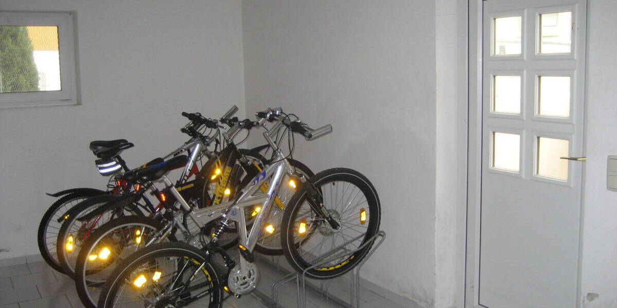 Etagenwohnung Nossen Rhäsa - 3 Zimmer, 74 m&sup2;, 450&euro; | Angebot:26139576