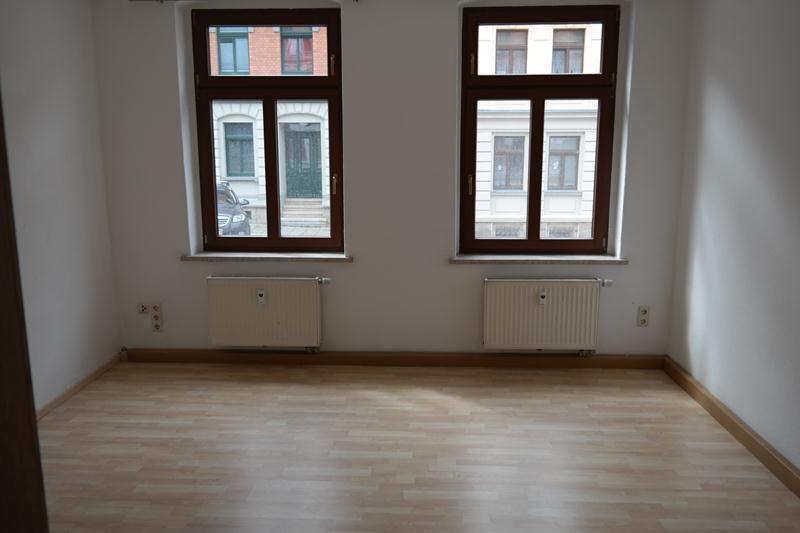 Erdgeschoßwohnung Reichenbach im Vogtland - 1 Zimmer, 30 m&sup2;, 140&euro; | Angebot:26176768