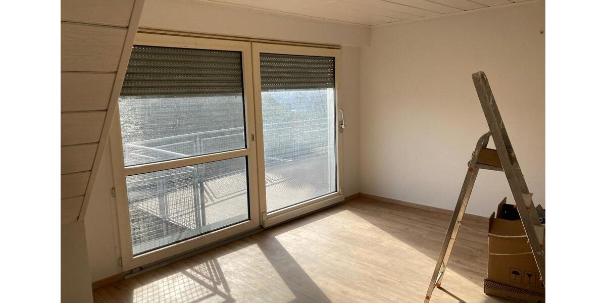 Dachgeschoßwohnung Münster Mitte-Süd - 3 Zimmer, 110 m&sup2;, 1.500&euro; | Angebot:25406231