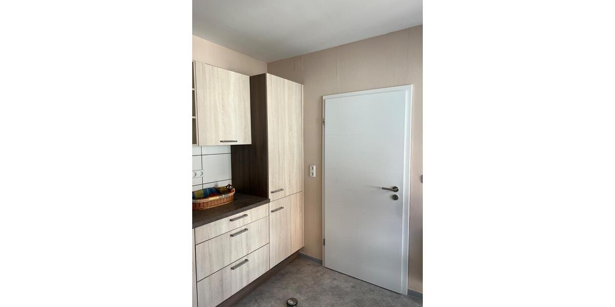 Einfamilienhaus Lich - 4 Zimmer, 160 m&sup2;, 1.500&euro; | Angebot:26698569