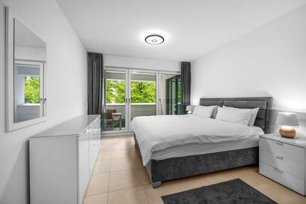 Wohnung München Bogenhausen - 3 Zimmer, 77 m&sup2;, 2.230&euro; | Angebot:26693069