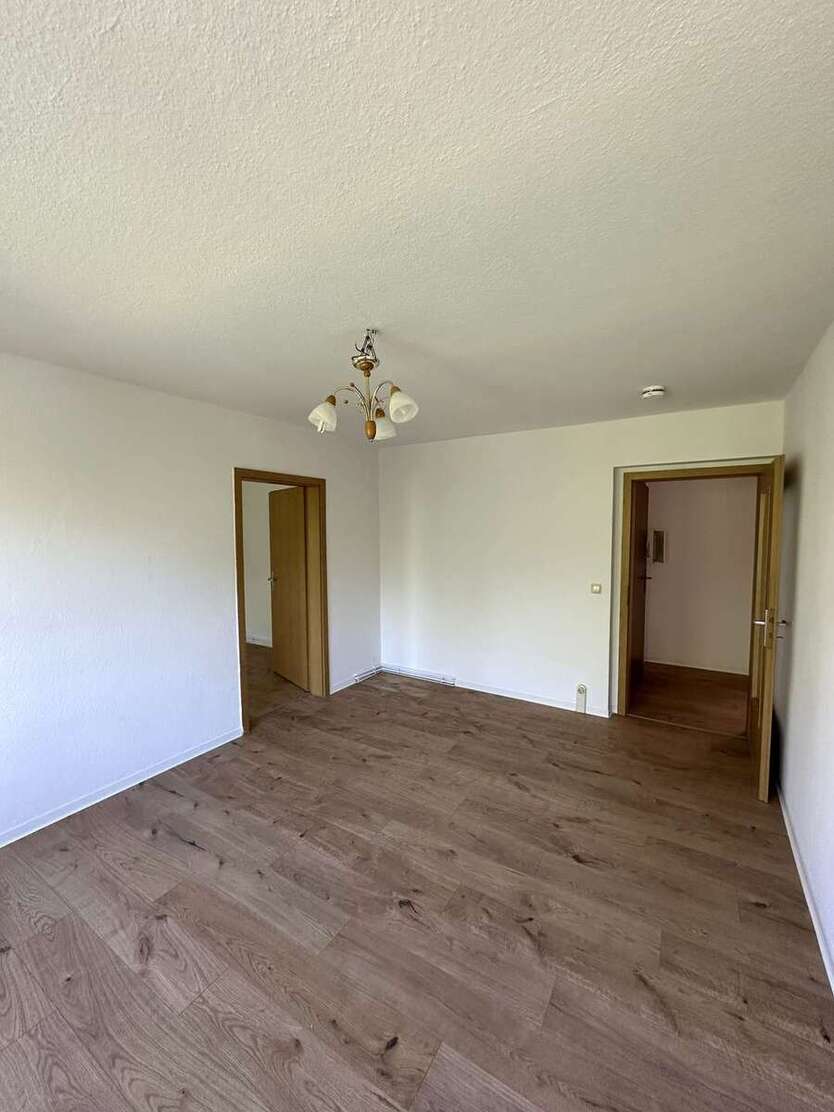 ++NEU: Sanierte 3-Raumwohnung++ 3 zimmer