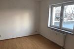 Dachgeschoßwohnung Bitterfeld-Wolfen Bitterfeld - 2 Zimmer, 42 m&sup2;, 300&euro; | Angebot:26419945