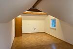 Wohnung im Dachgeschoss 3 zimmer