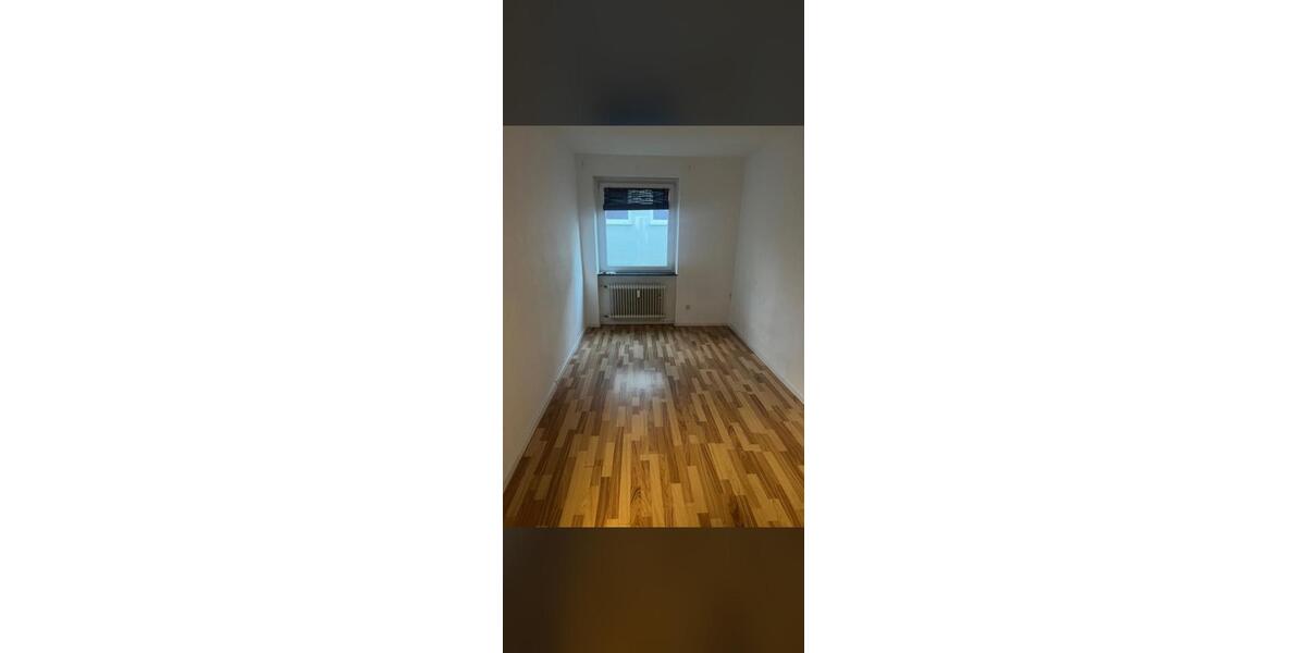 Wohnen auf Zeit Saarbrücken - 1 Zimmer, 14 m&sup2;, 405&euro; | Angebot:26255359