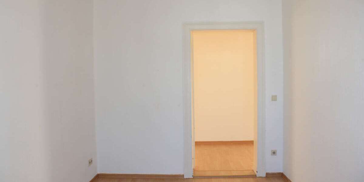 Charmante Altbauwohnung * 3- Zimmer mit Einbauküche - Appartement Magdeburg Stadtfeld Ost | Angebot:10094194