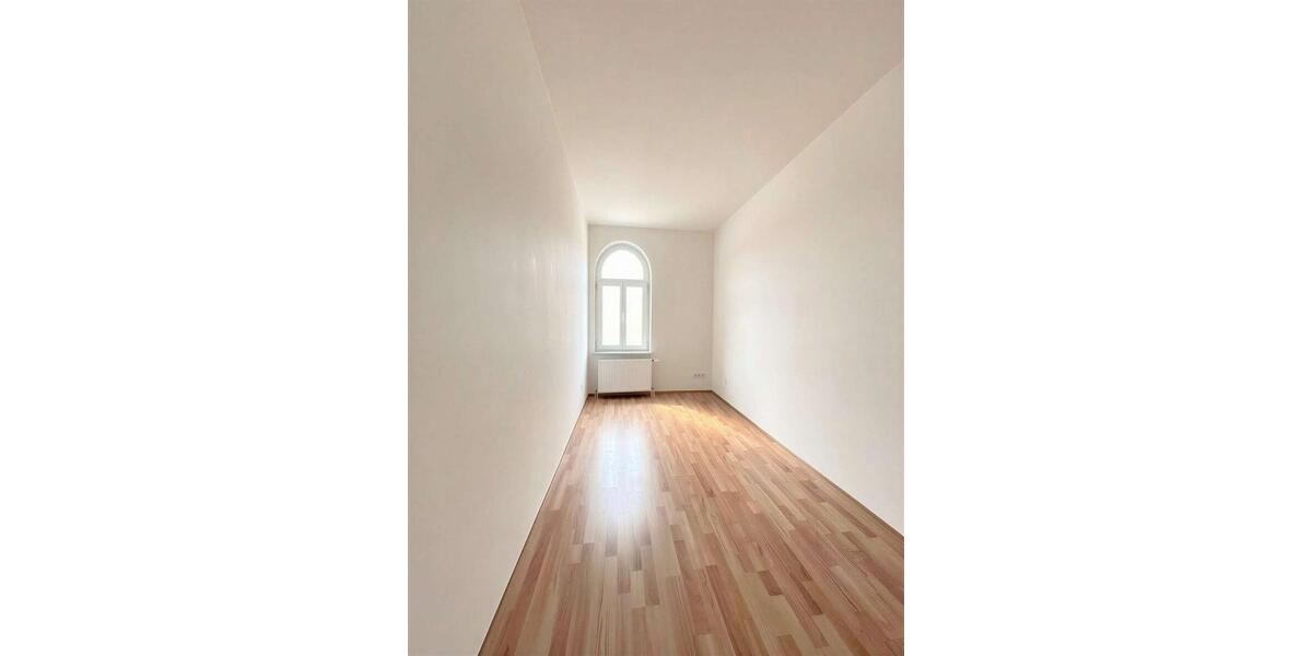 Etagenwohnung Magdeburg - 4 Zimmer, 111 m&sup2;, 1.099&euro; | Angebot:26644722