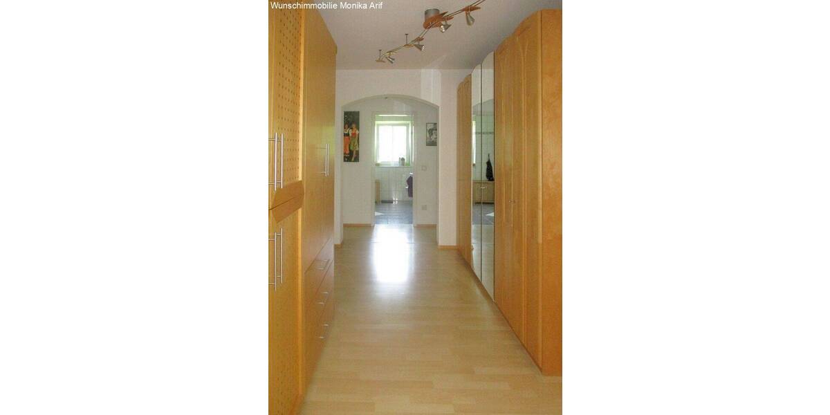 Etagenwohnung Wörth Hofsingelding - 3 Zimmer, 109 m&sup2;, 1.650&euro; | Angebot:26673173