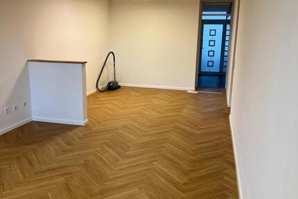 Zimmer in WG - saniert, zentral, ruhig 1 zimmer