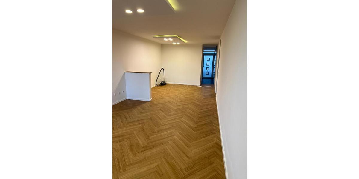 Zimmer in WG - saniert, zentral, ruhig 1 zimmer