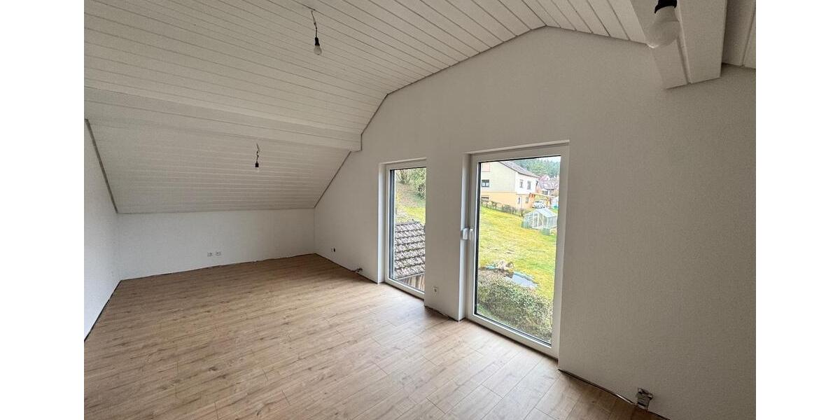 Dachgeschoßwohnung Horb am Neckar - 3.5 Zimmer, 80 m&sup2;, 950&euro; | Angebot:25649577