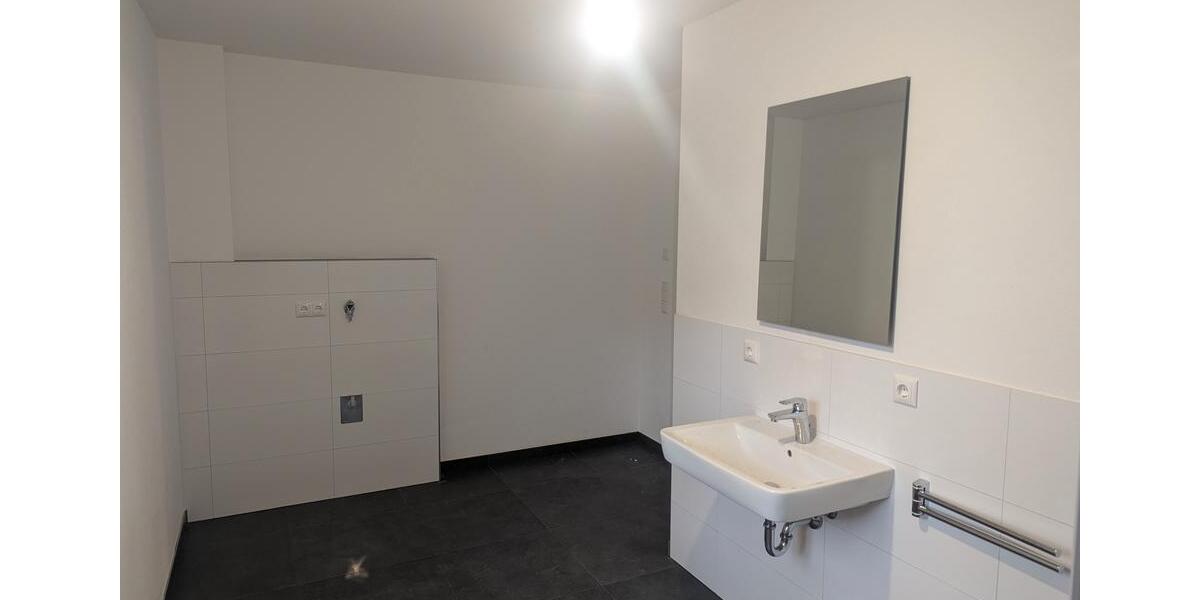 Etagenwohnung Mitterfels - 2 Zimmer, 73 m&sup2;, 870&euro; | Angebot:25148704