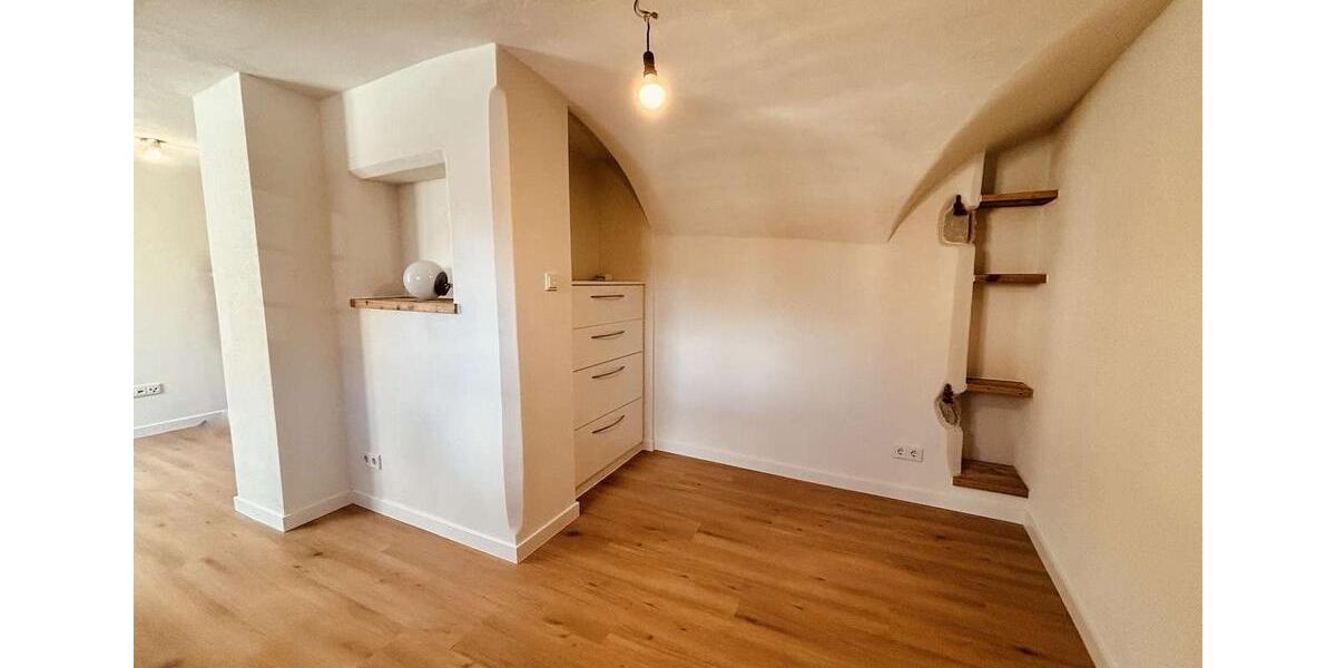 Erdgeschoßwohnung Großaitingen - 4 Zimmer, 134 m&sup2;, 2.550&euro; | Angebot:24689923