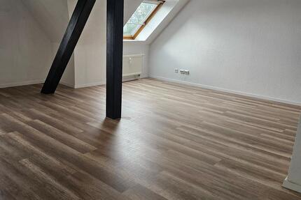 Wohnung Burgstädt - 3 Zimmer, 79 m&sup2;, 490&euro; | Angebot:26442322