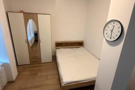 Wohnen auf Zeit Villingen-Schwenningen Schwenningen - 3 Zimmer, 16 m&sup2;, 270&euro; | Angebot:26287076