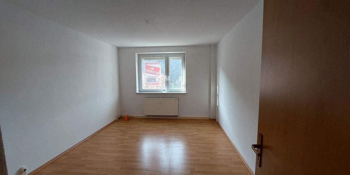 Etagenwohnung Kriebstein Kriebethal - 3 Zimmer, 58 m&sup2;, 299&euro; | Angebot:25800122