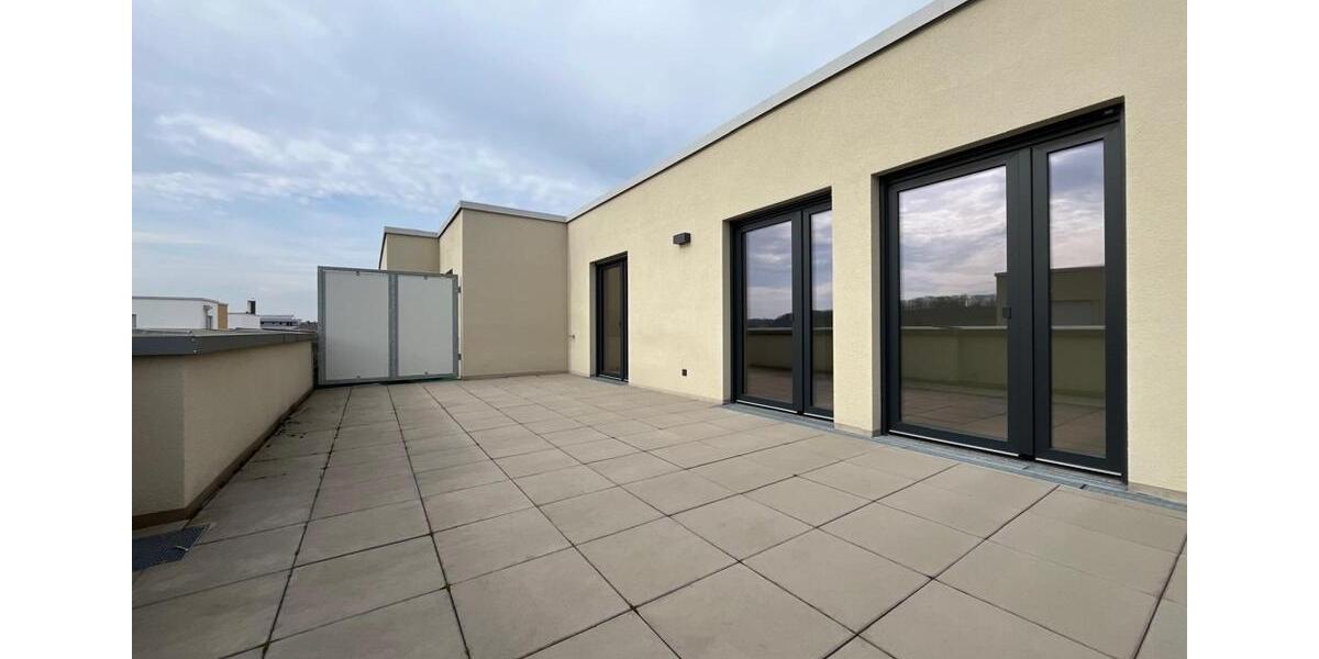 Dachgeschoßwohnung Bad Friedrichshall - 4 Zimmer, 135 m&sup2;, 1.861&euro; | Angebot:26068588