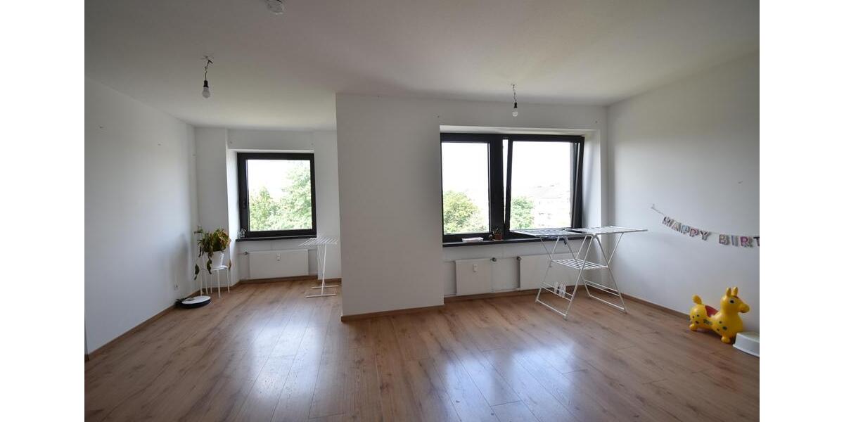 Etagenwohnung Düsseldorf Stadtbezirk 2 - 3 Zimmer, 90 m&sup2;, 1.410&euro; | Angebot:23769123