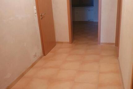 Niddatal Bönstadt 5 Zimmer Küche Bad Terrasse Kellerraum Garage 5 zimmer