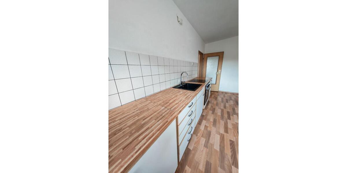 Etagenwohnung Landau an der Isar - 4 Zimmer, 119 m&sup2;, 952&euro; | Angebot:26515764