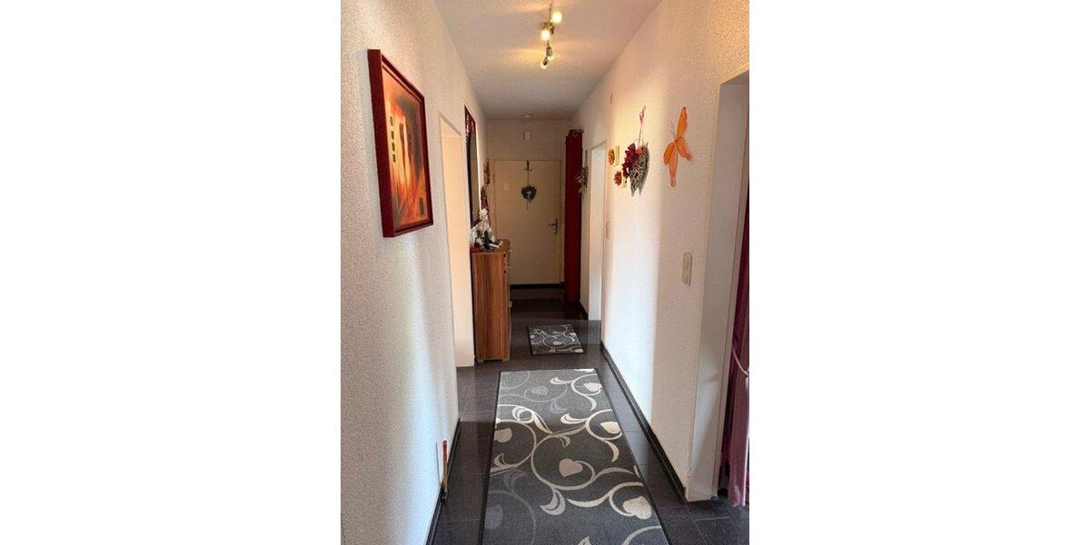 Erdgeschoßwohnung Stadtallendorf - 3 Zimmer, 90 m&sup2;, 1.000&euro; | Angebot:26636082