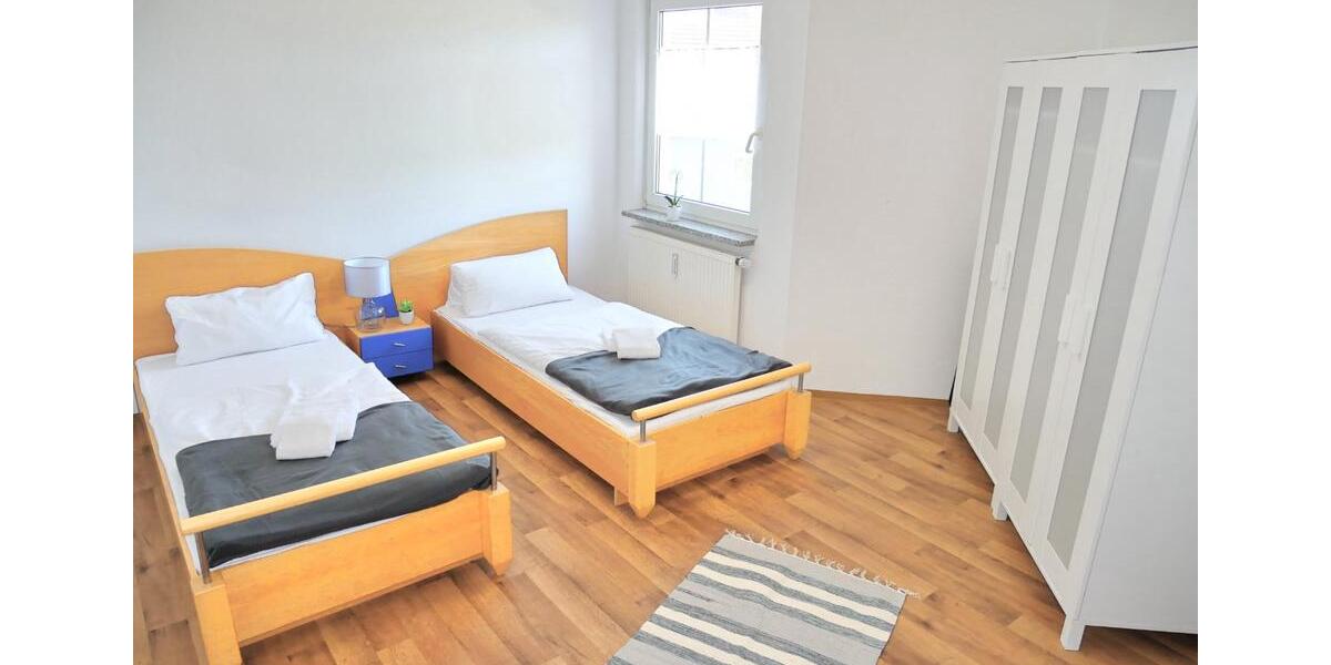Wohnen auf Zeit Schwandorf - 3 Zimmer, 110 m&sup2;, 17&euro; | Angebot:18427588