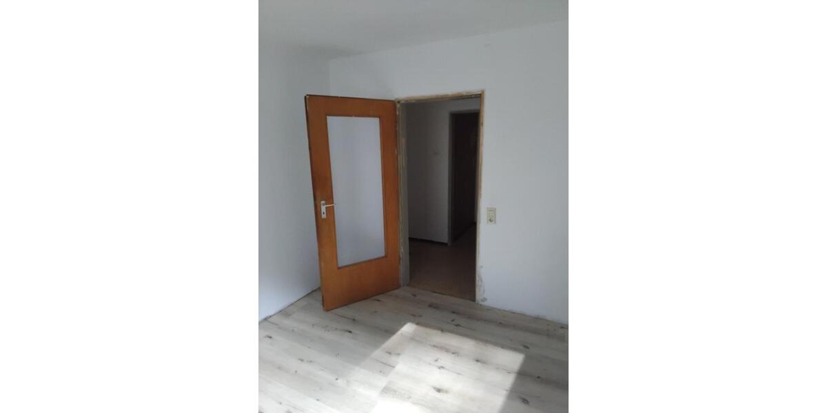 Terrassenwohnung Oberzent - 2 Zimmer, 100 m&sup2;, 750&euro; | Angebot:25792456