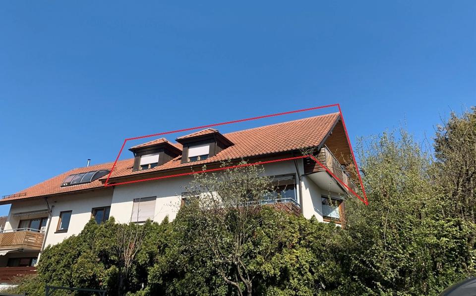 Dachgeschoßwohnung Neuffen - 4 Zimmer, 114 m&sup2;, 1.200&euro; | Angebot:26150486