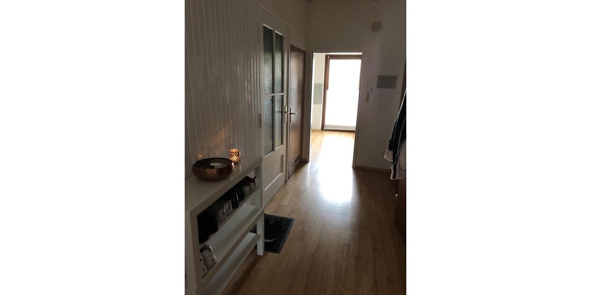 Dachgeschoßwohnung Bremen Neustadt - 2.5 Zimmer, 59 m&sup2;, 495&euro; | Angebot:25225049