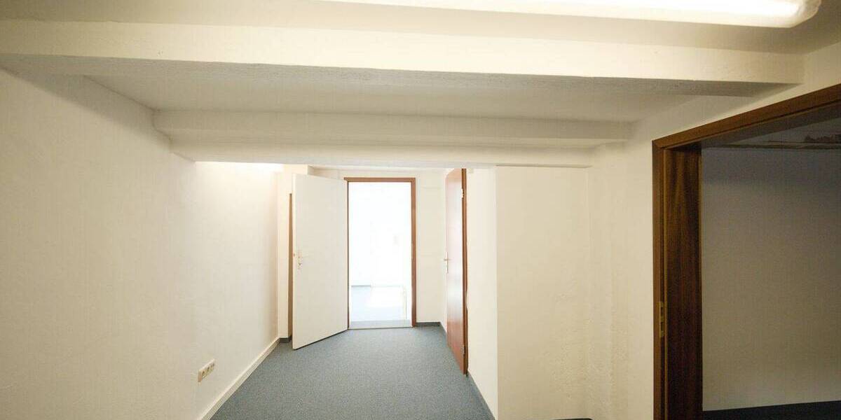 Gewerbeobjekt Dießen am Ammersee Dießen - 2 Zimmer, 80 m&sup2;, 880&euro; | Angebot:25709512