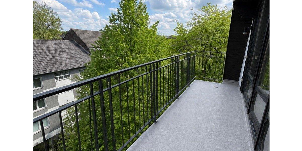 Dachgeschoßwohnung Essen Stadtbezirk III - 1 Zimmer, 48 m&sup2;, 600&euro; | Angebot:26585306