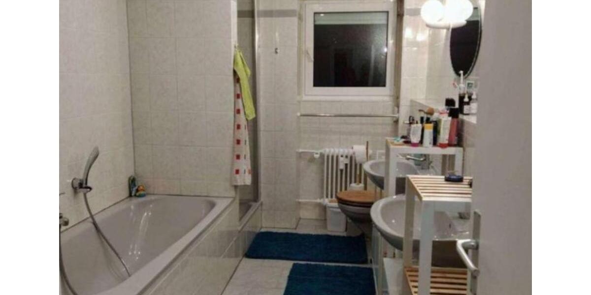 Etagenwohnung Nürnberg Herrnhütte - 5 Zimmer, 15 m&sup2;, 425&euro; | Angebot:24877765