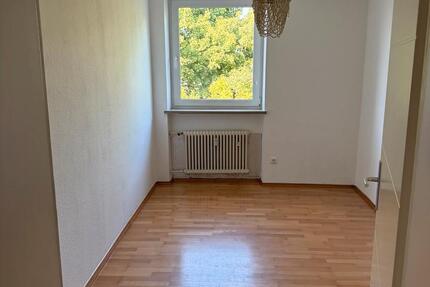 Wohnung Seefeld - 3 Zimmer, 86 m&sup2;, 1.800&euro; | Angebot:27548966