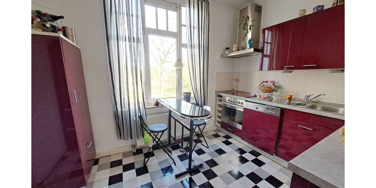 Etagenwohnung Bremerhaven Lehe - 3 Zimmer, 93 m&sup2;, 590&euro; | Angebot:26108575