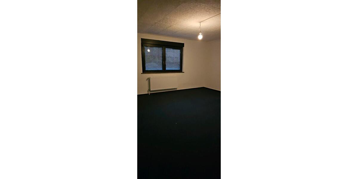Etagenwohnung Neunkirchen - 4 Zimmer, 80 m&sup2;, 840&euro; | Angebot:13871433