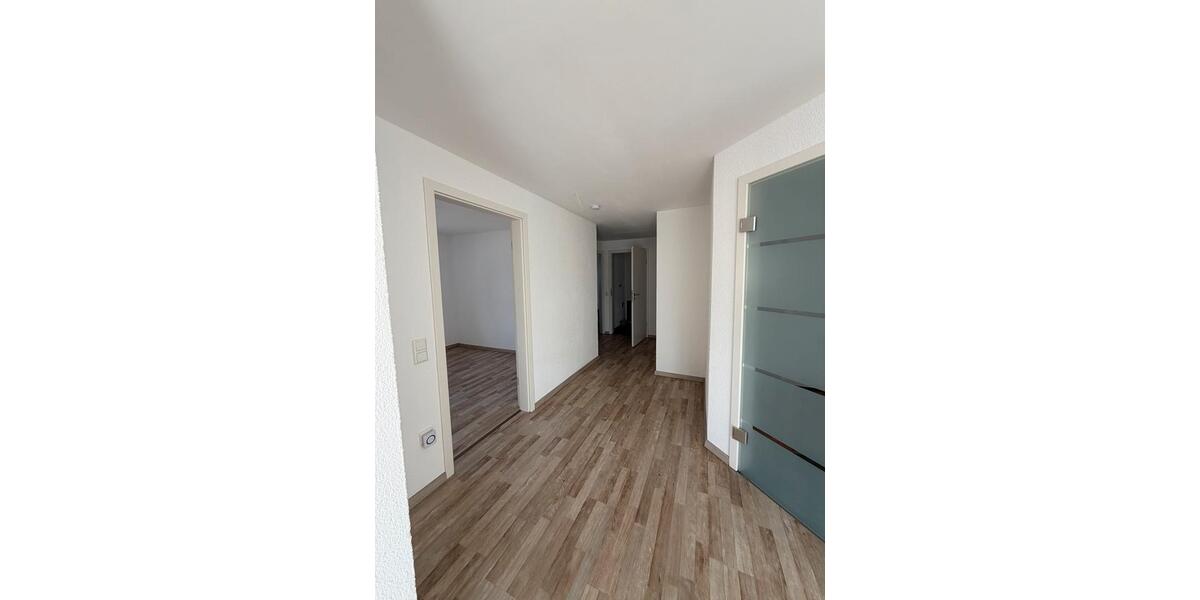 Erdgeschoßwohnung Uttenweiler - 3 Zimmer, 70 m&sup2;, 1.100&euro; | Angebot:26565164