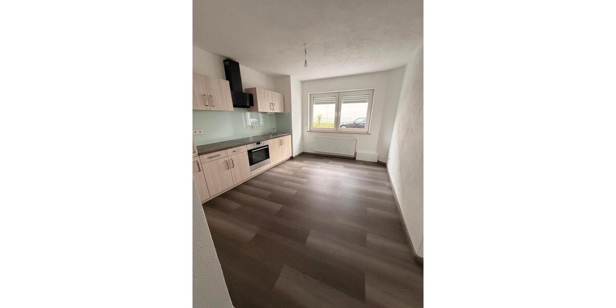 Erdgeschoßwohnung Trier Kürenz - 2 Zimmer, 78 m&sup2;, 900&euro; | Angebot:26566088