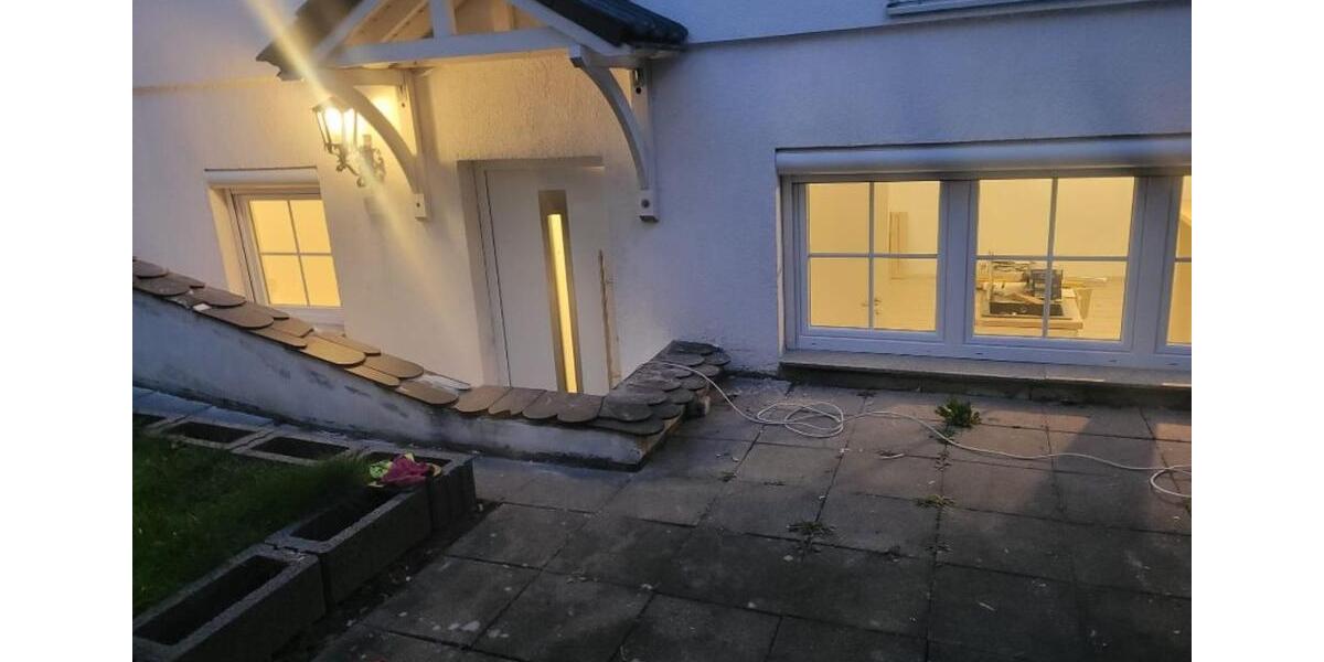 Etagenwohnung Markgröningen - 2 Zimmer, 46 m&sup2;, 680&euro; | Angebot:25379675