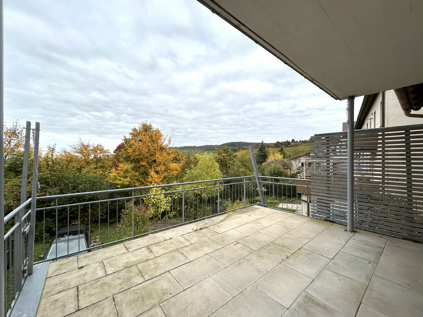 Wohnung zum Mieten in Stuttgart 1.080 € 90 m² 4 zimmer