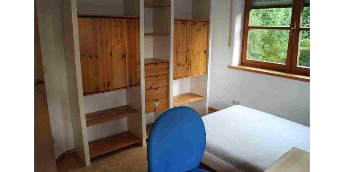 Schönes helles WG Zimmer 1 zimmer