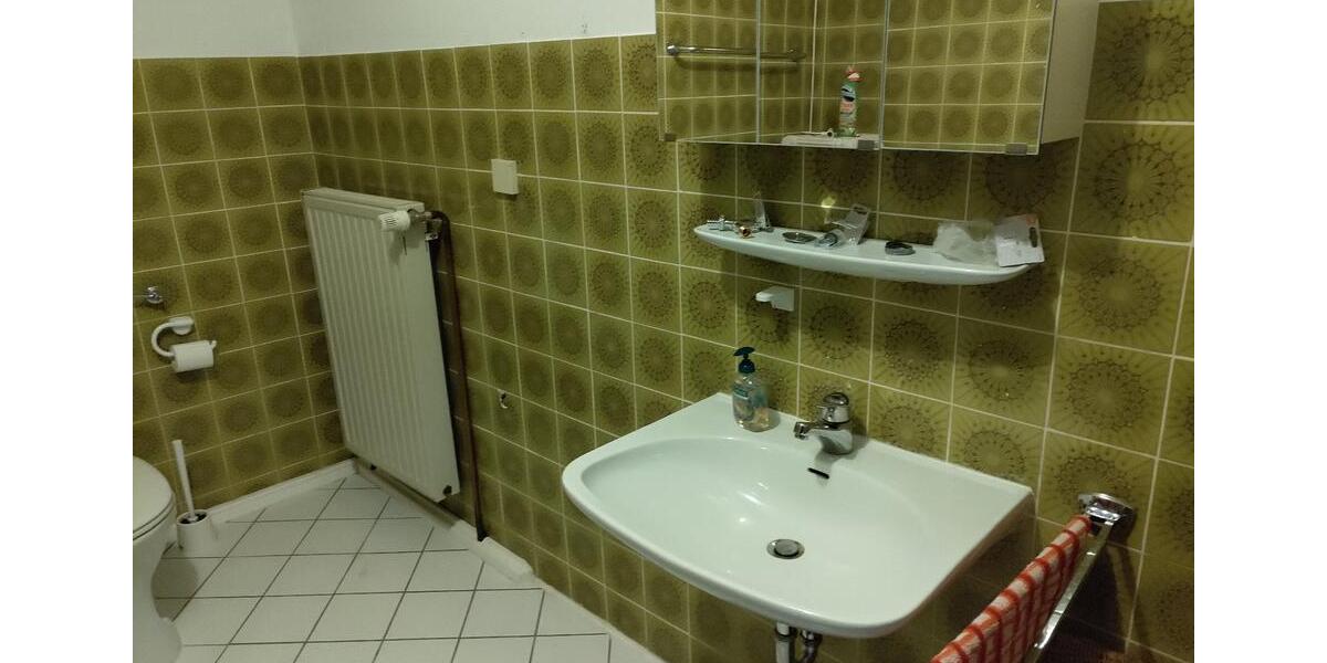 Etagenwohnung Würzburg Sanderau - 5 Zimmer, 134 m&sup2;, 480&euro; | Angebot:25749853