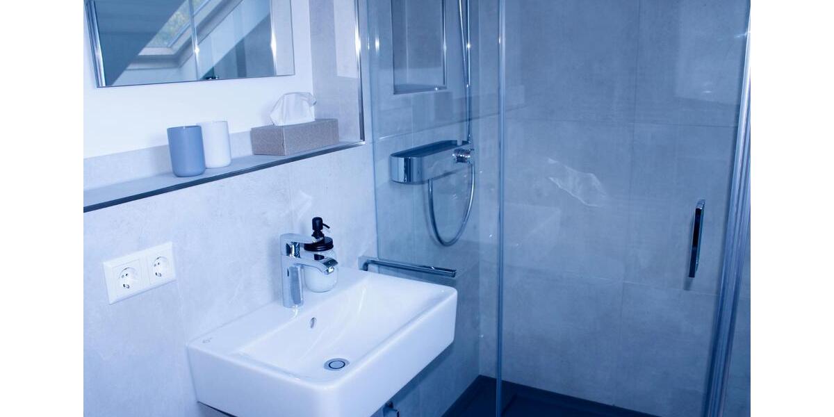 Dachgeschoßwohnung Bühl - 2 Zimmer, 30 m&sup2;, 840&euro; | Angebot:26399184