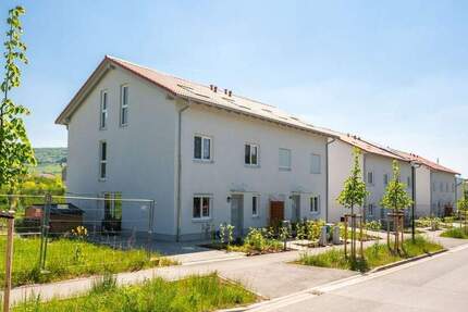 Haus Jena Zwätzen - 6 Zimmer, 177 m&sup2;, 2.000&euro; | Angebot:24520579