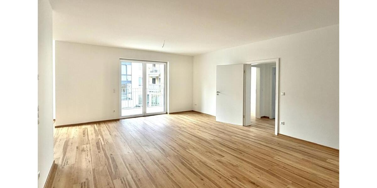 Etagenwohnung Kastellaun - 3 Zimmer, 104 m&sup2;, 1.080&euro; | Angebot:25570650