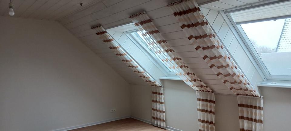 Dachgeschoßwohnung Kalletal - 3 Zimmer, 80 m&sup2;, 450&euro; | Angebot:26602721