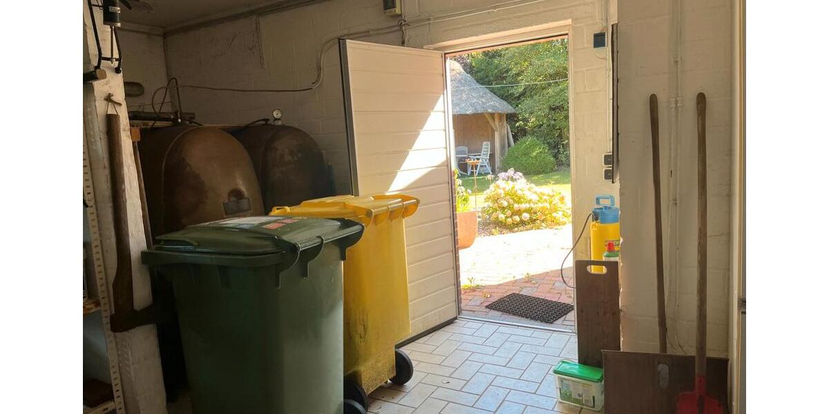 Dachgeschoßwohnung Leck - 3 Zimmer, 50 m&sup2;, 500&euro; | Angebot:25976621