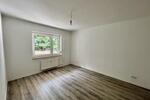 Geschmackvoll SANIERTE ERDGESCHOSSWOHNUNG mit flexiblem Grundriss und BALKON!! zimmer