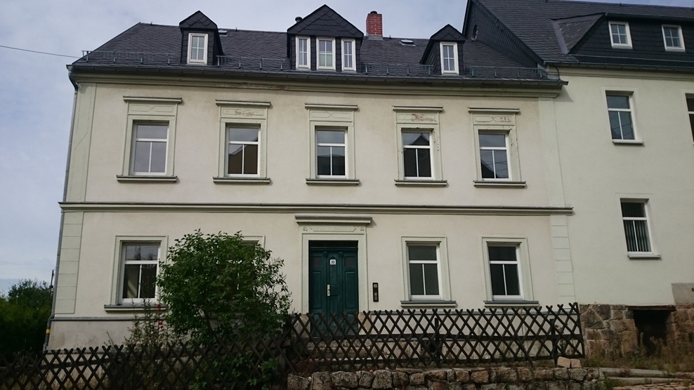 helle Drei-Zimmer-Wohnung in ruhiger Lage mit guter Fernsicht
