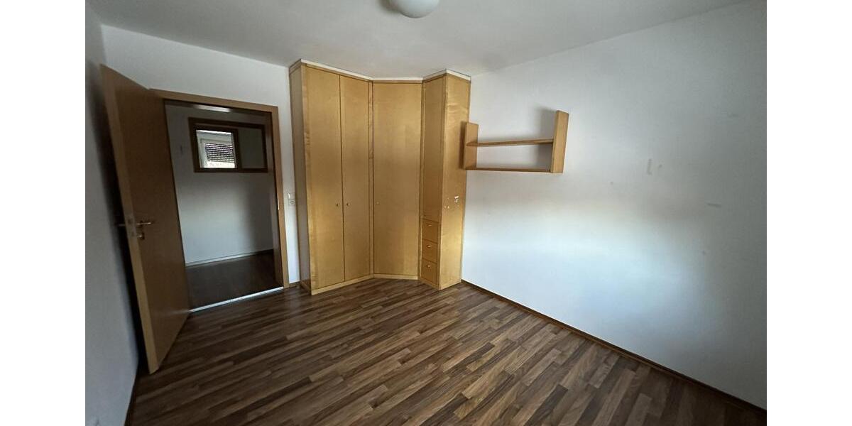 Etagenwohnung Plattling - 3 Zimmer, 85 m&sup2;, 760&euro; | Angebot:25650907