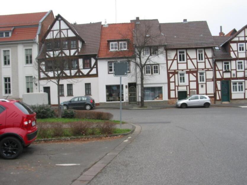 Laden--Ladenlokal--evtl.als Büro--Eschwege Zentral---zu vermieten